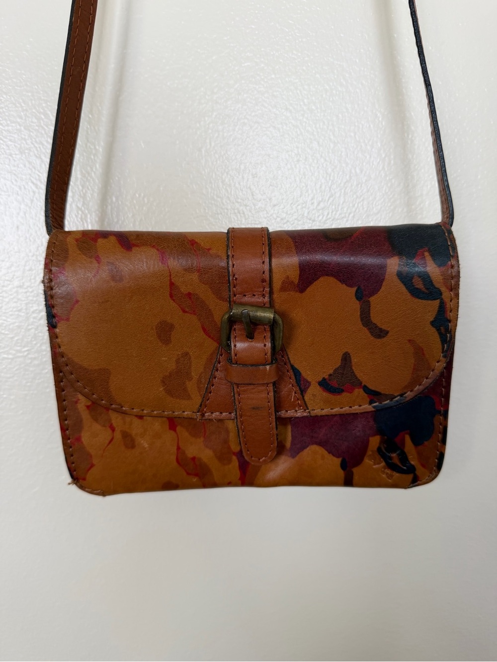 PATRICIA NASH Detachable Crossbody Wallet with Brown Floral Leather Print